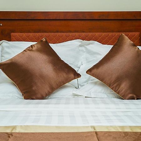 Jarin Hotel Kampala Bagian luar foto