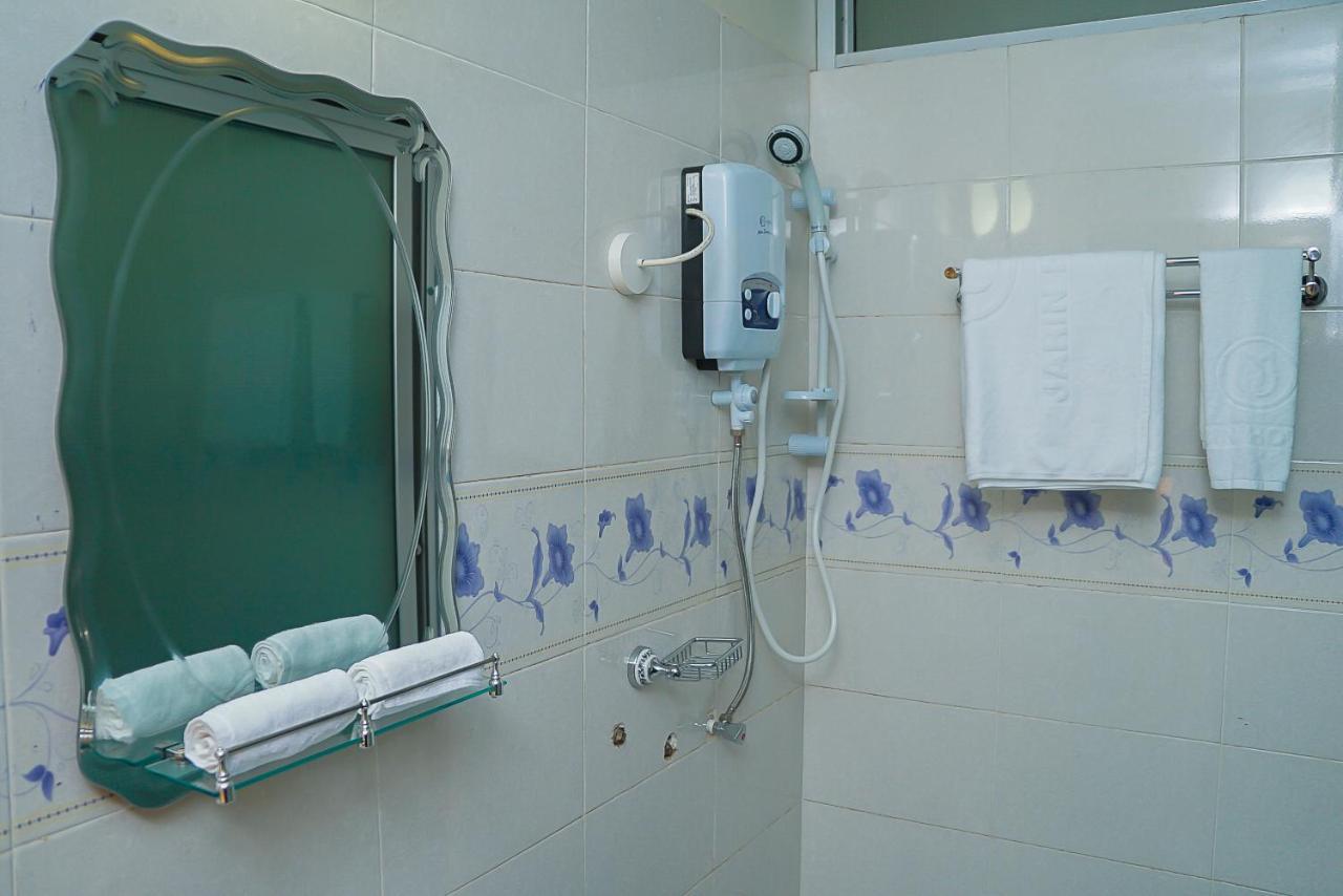 Jarin Hotel Kampala Bagian luar foto